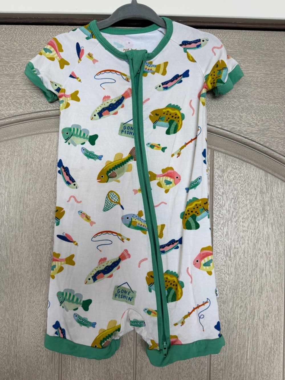 EUC Little Sleepies gone fishing shorty zippy 18-24m bamboo